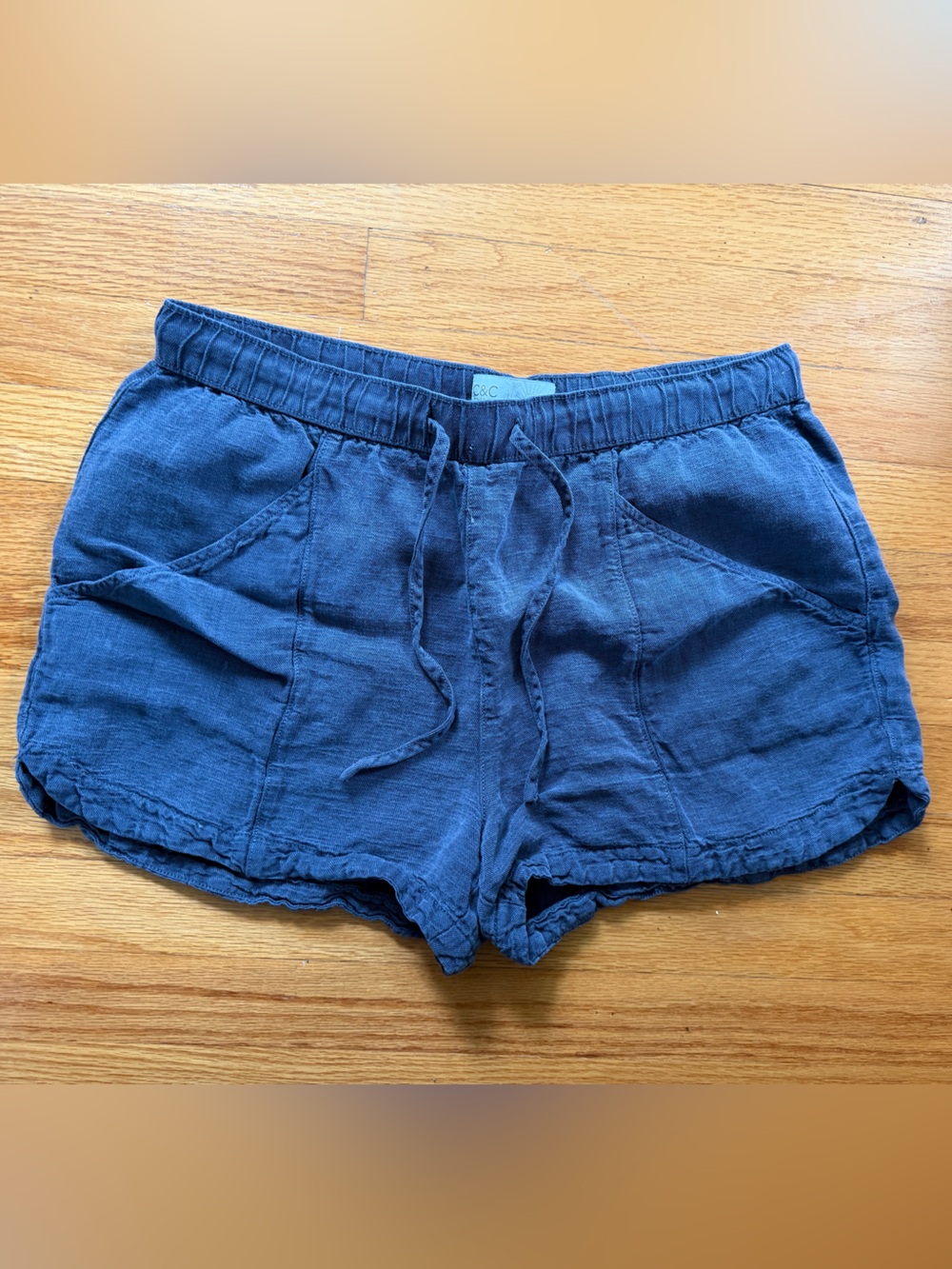 C&C Chambray shorts size L